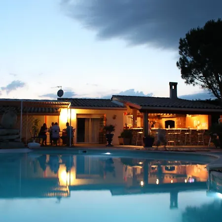 Le Domaine de Charline de 1 à 35 personnes-3